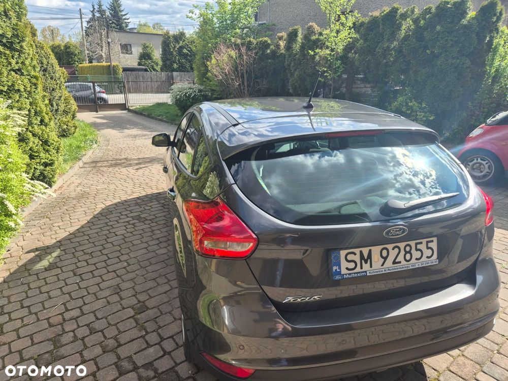 Ford Focus 1.6 Trend - 9