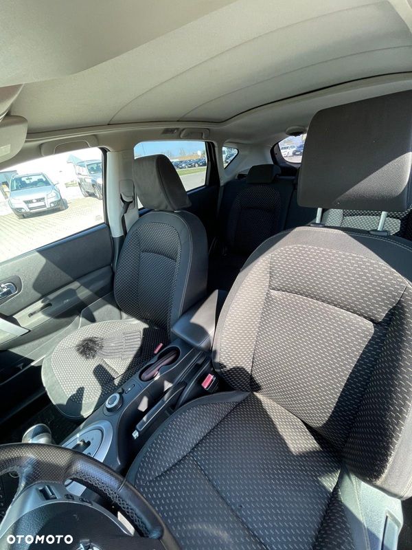 Nissan Qashqai - 9