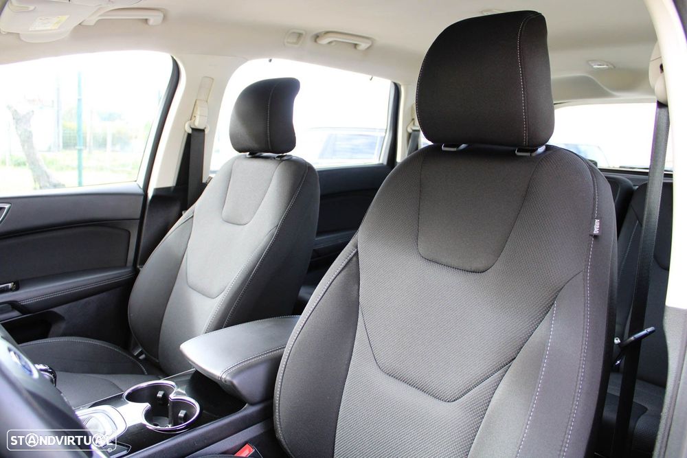 Ford S-Max 2.0 TDCi Titanium - 23