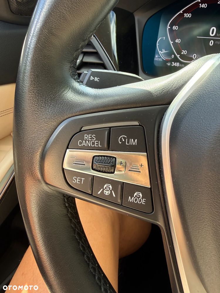 BMW Seria 3 320d MHEV Luxury Line - 13