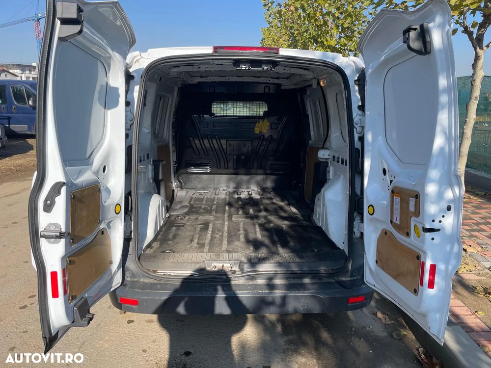 Ford Transit Connect - 6