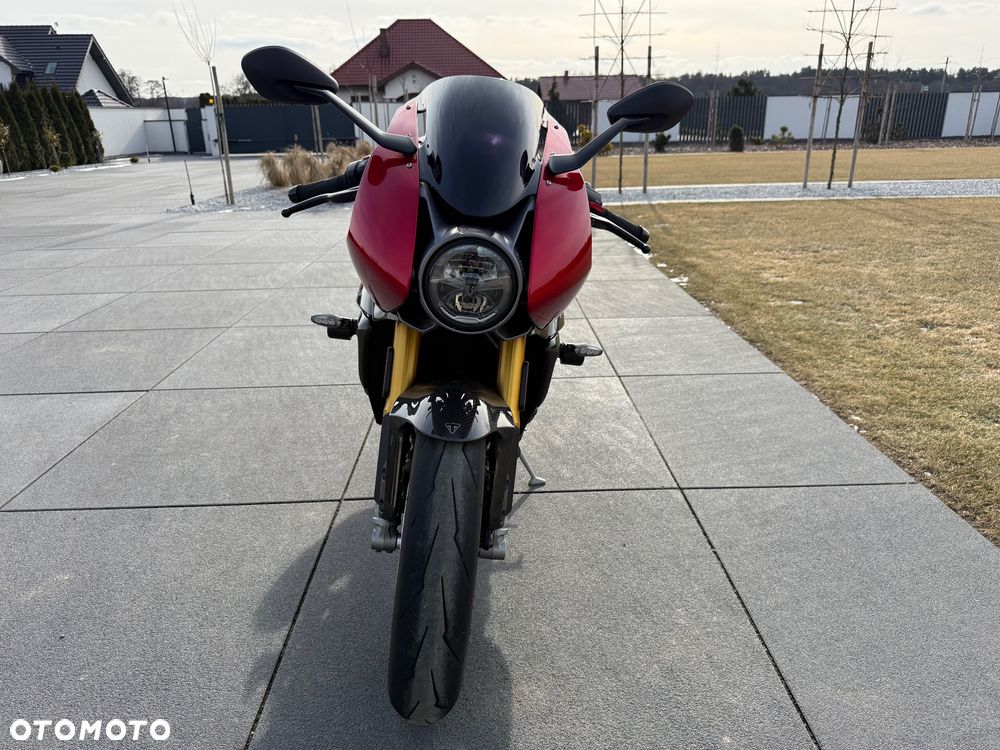 Triumph Speed Triple - 10