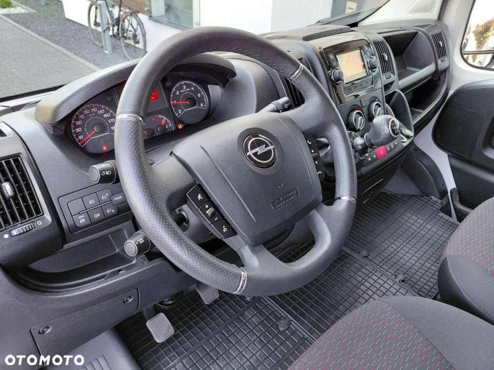 Opel MOVANO - 11