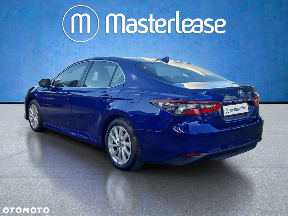 Toyota Camry - 7