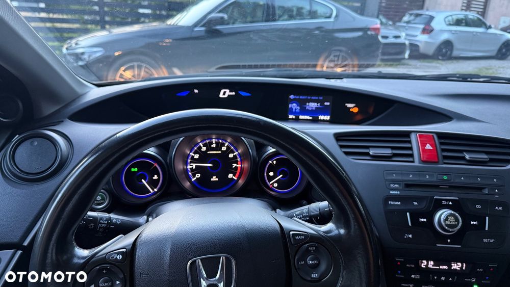 Honda Civic 1.8 i-VTEC Comfort - 23