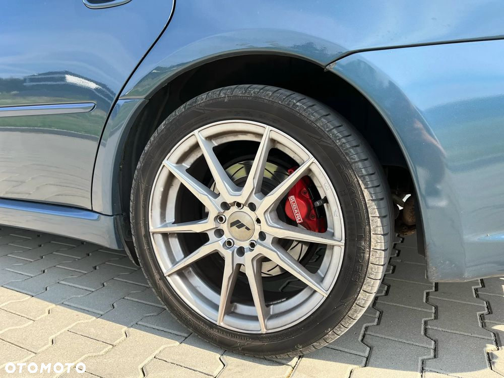 Subaru Legacy - 14