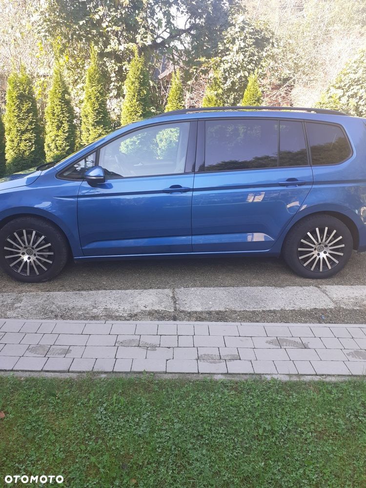 Volkswagen Touran - 3