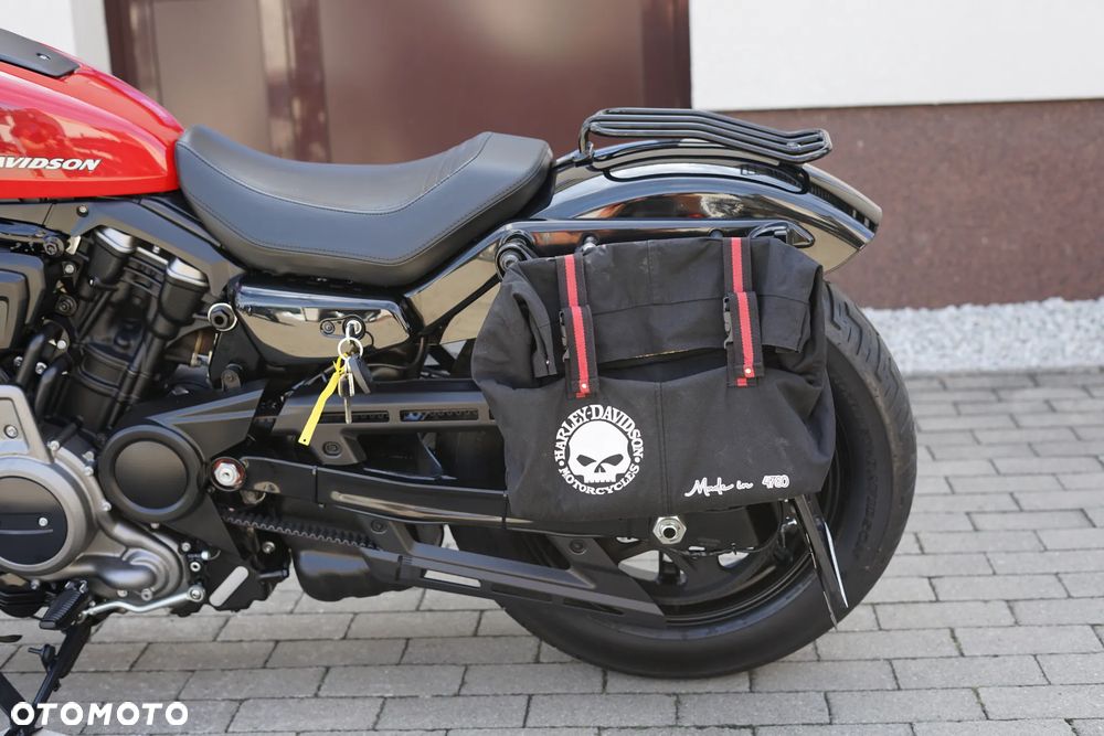 Harley-Davidson Sportster Nightster 975 - 23