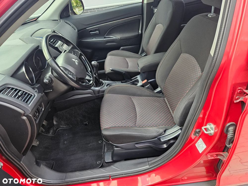 Mitsubishi ASX - 11