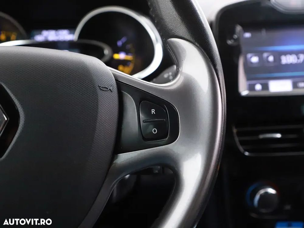 Renault Clio Grandtour Energy TCe 90 Start & Stop Luxe - 25