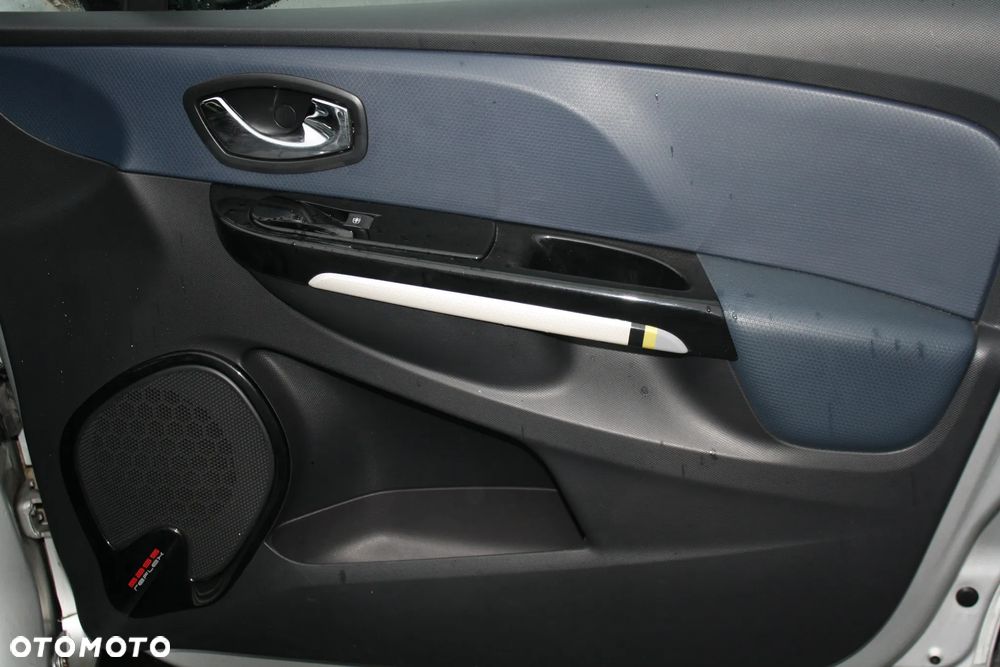 Renault Clio 0.9 TCe Limited - 17