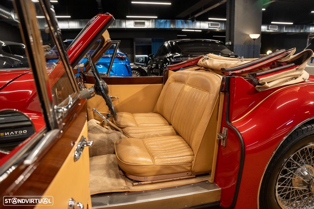 Jaguar XK140 - 15