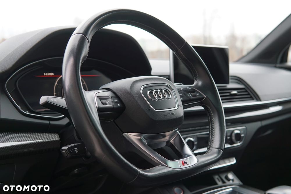 Audi SQ5 - 16