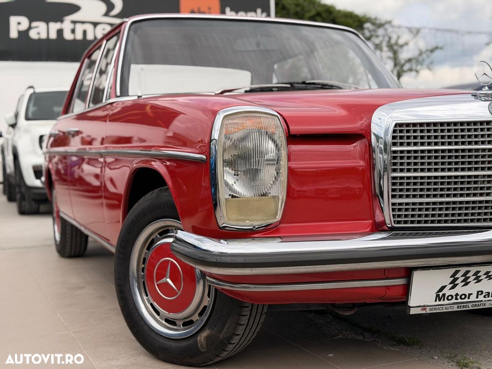Mercedes-Benz W115 - 10