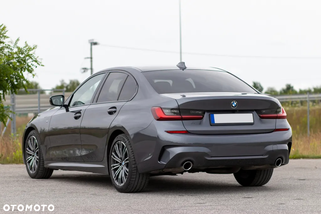 BMW Seria 3 320d xDrive M Sport sport - 4
