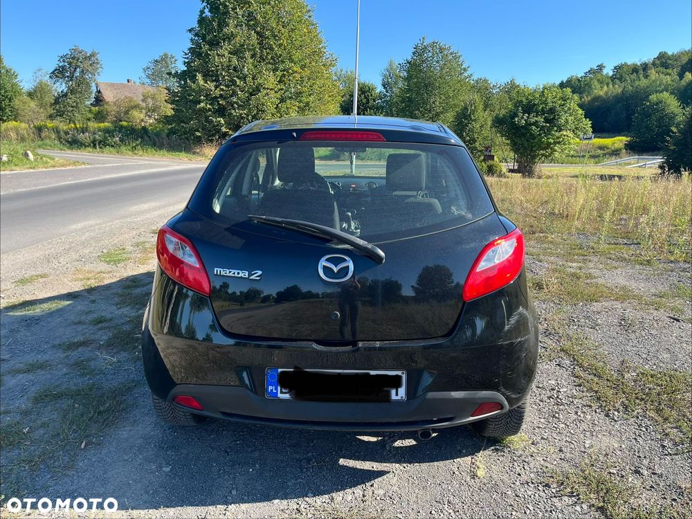 Mazda 2 - 6