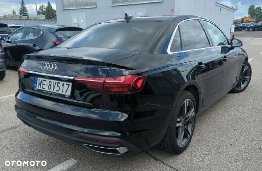 Audi A4 Limousine - 4