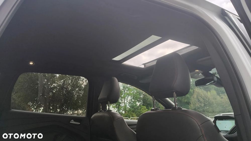Ford Kuga 1.5 EcoBoost FWD ST-Line ASS MMT6 - 19