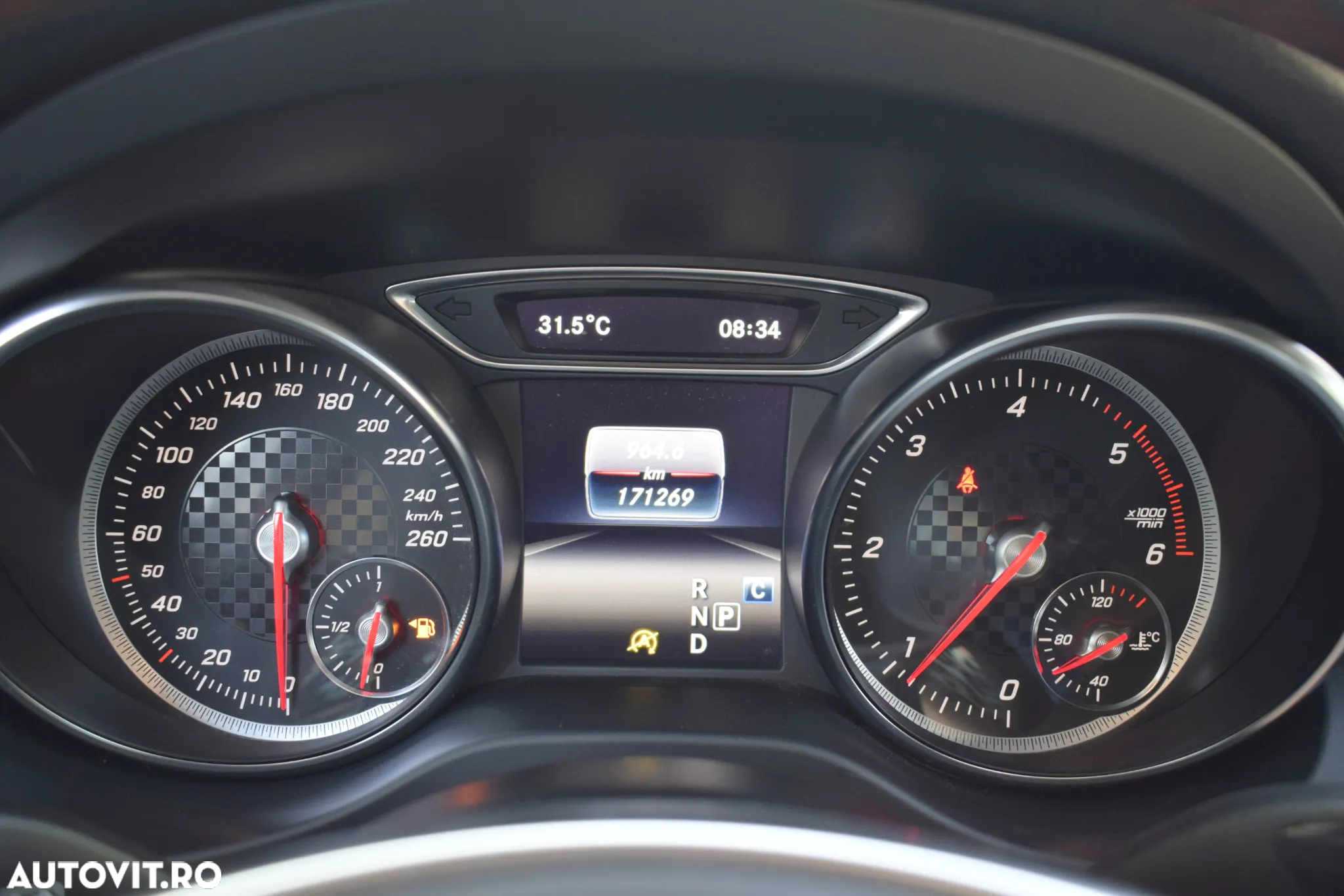Mercedes-Benz A - 21