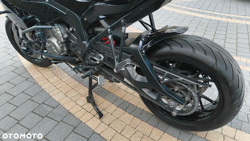 BMW XR - 8