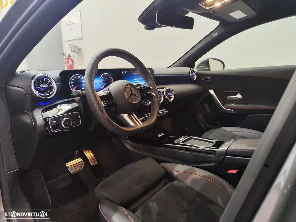 Mercedes-Benz A 180 d AMG Line Aut. - 12