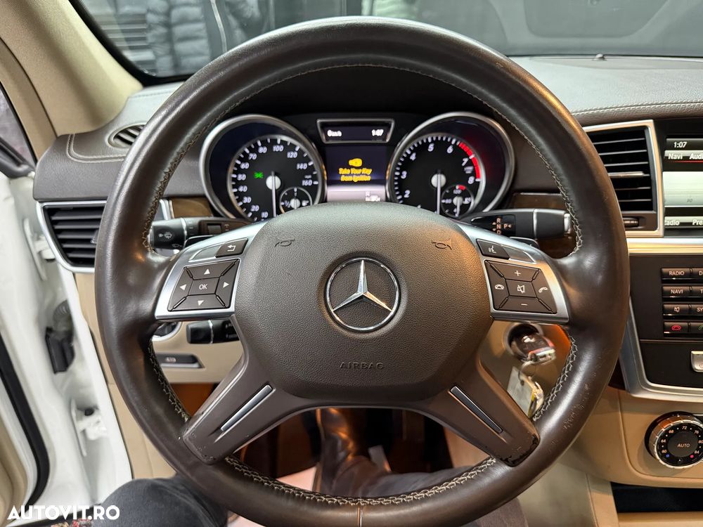 Mercedes-Benz GL 500 Aut. - 11