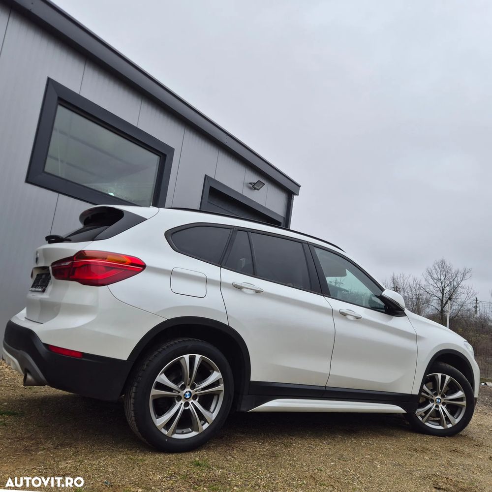 BMW X1 xDrive20d Aut. Sport Line - 9