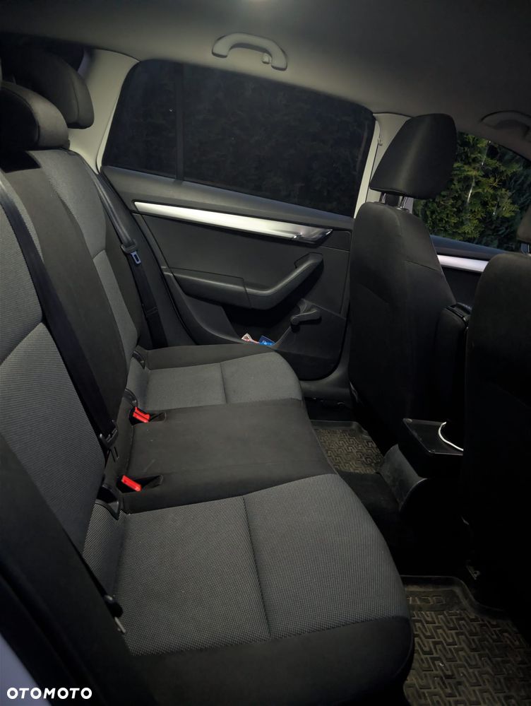 Skoda Octavia 1.2 TSI Active - 6