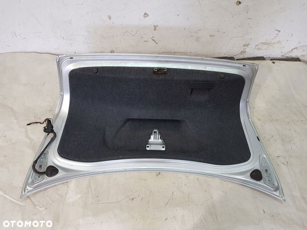 klapa bagażnika sedan audi a4 b6 eur ly7w - 3