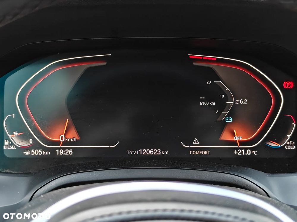 BMW Seria 3 320d Sport Line - 13