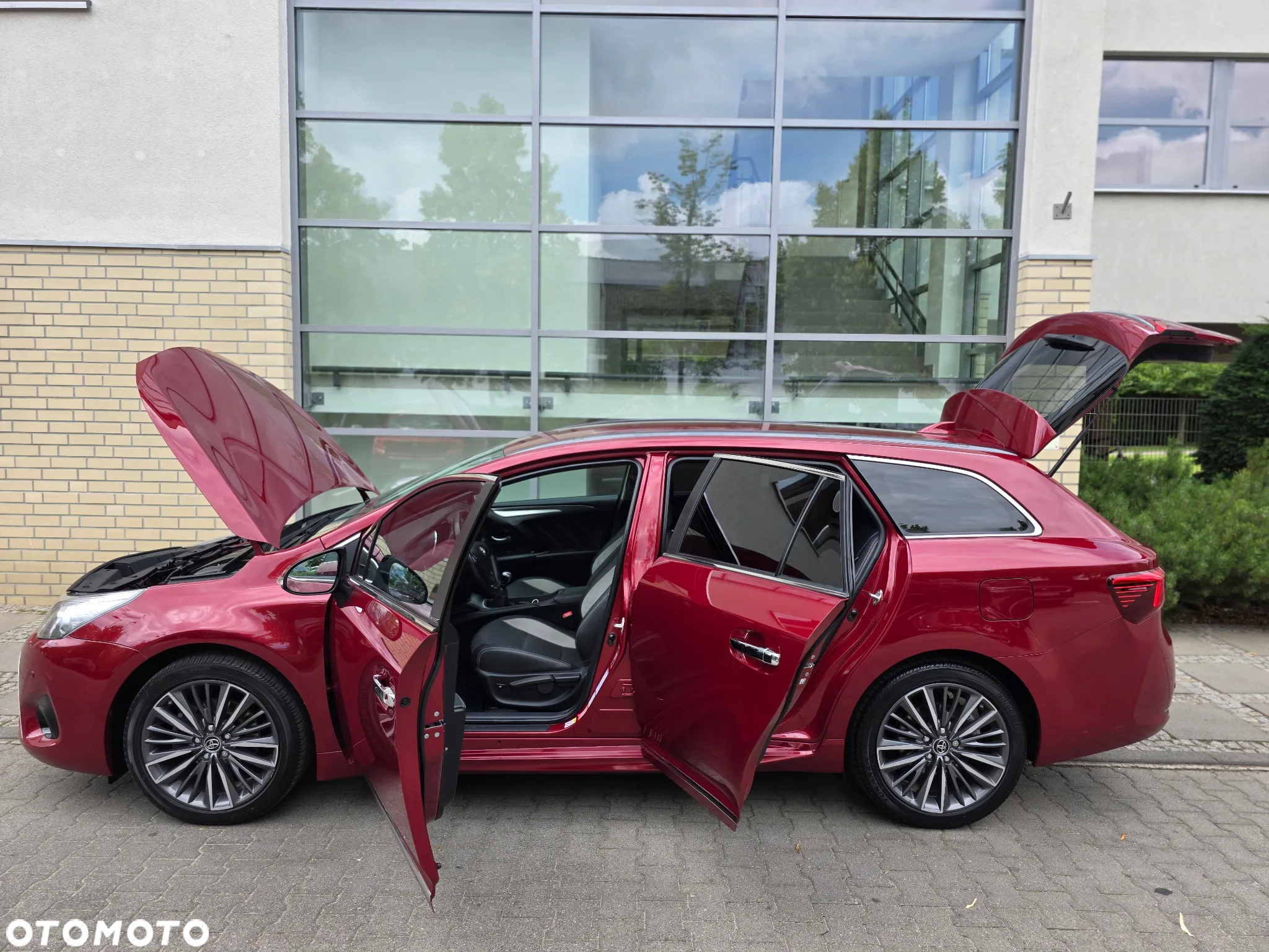 Toyota Avensis 1.8 Prestige - 10