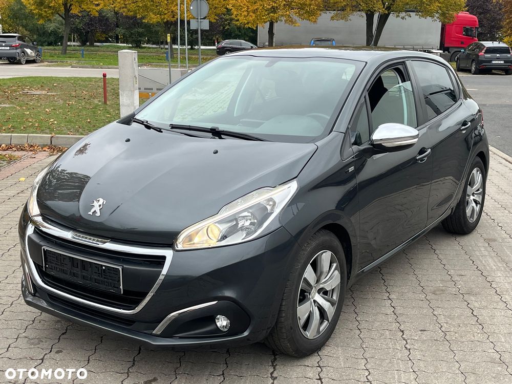 Peugeot 208 82 PureTech Style - 4