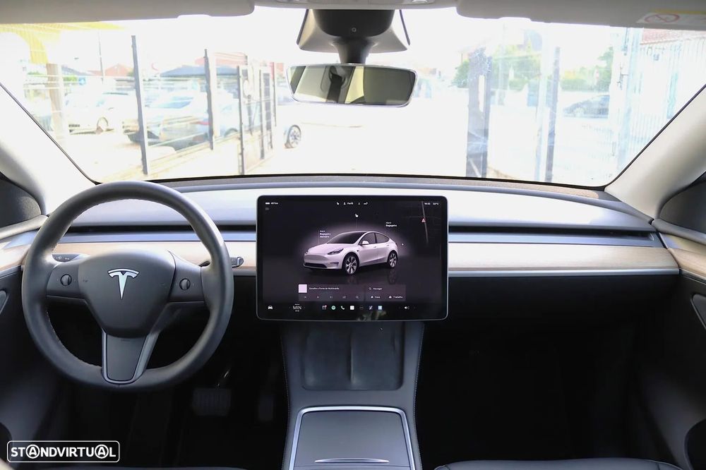 Tesla Model Y Long Range Dual Motor AWD - 5