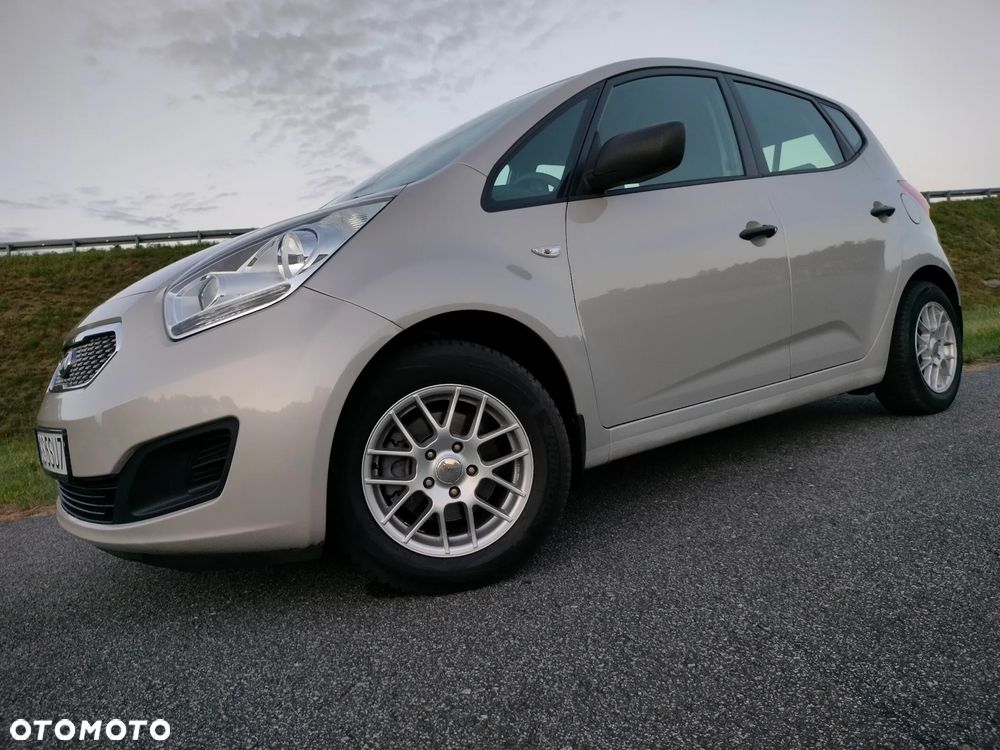 Kia Venga 1.4 CVVT Vision - 6