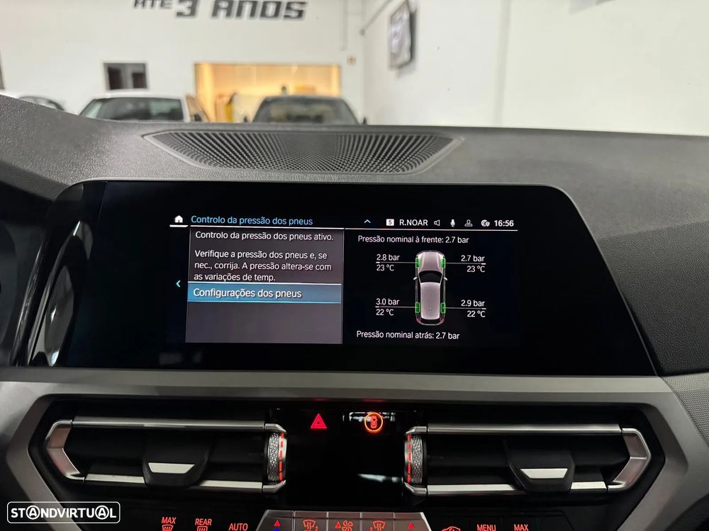 BMW 330 e Touring Pack M Auto - 28