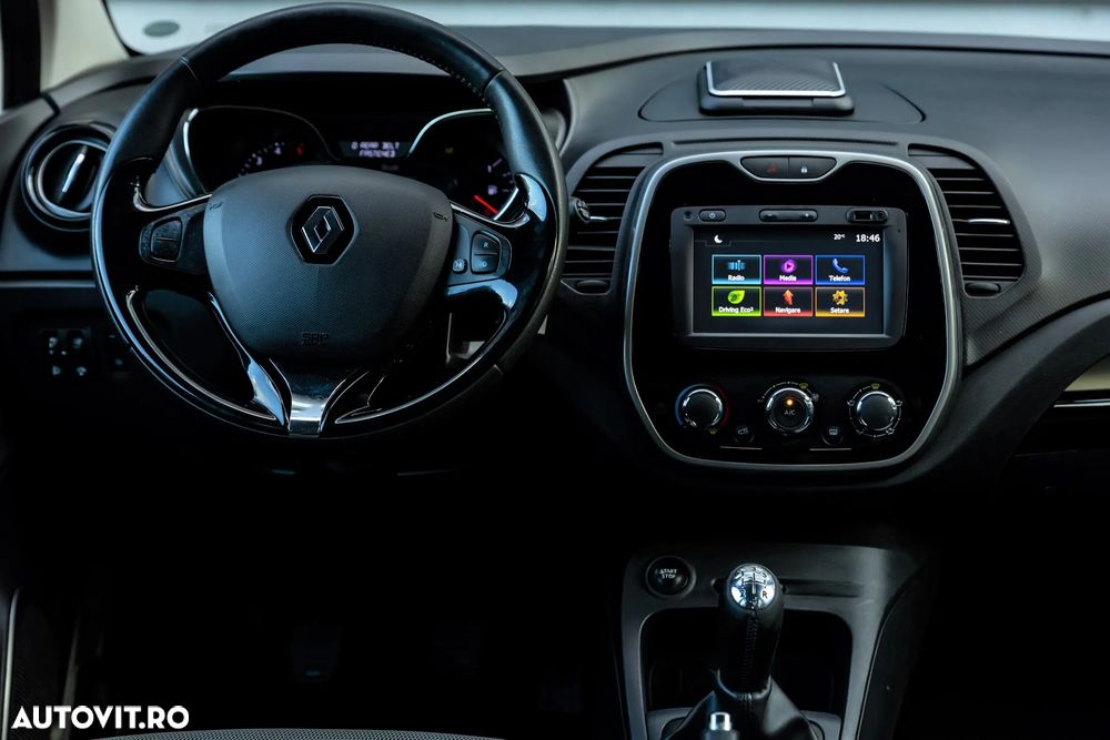 Renault Captur - 26