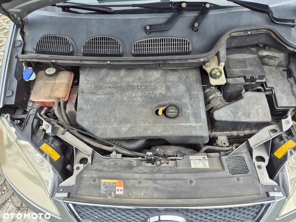Ford Focus C-Max 2.0 TDCi Ghia - 17