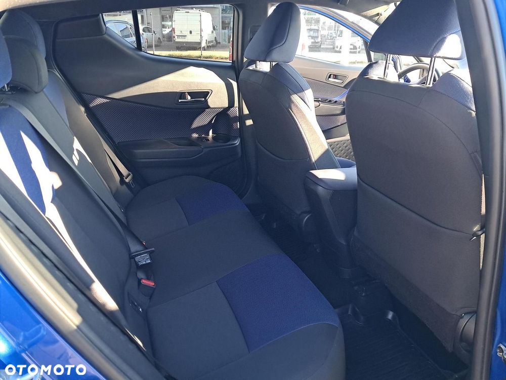 Toyota C-HR 1.2 T Dynamic - 21