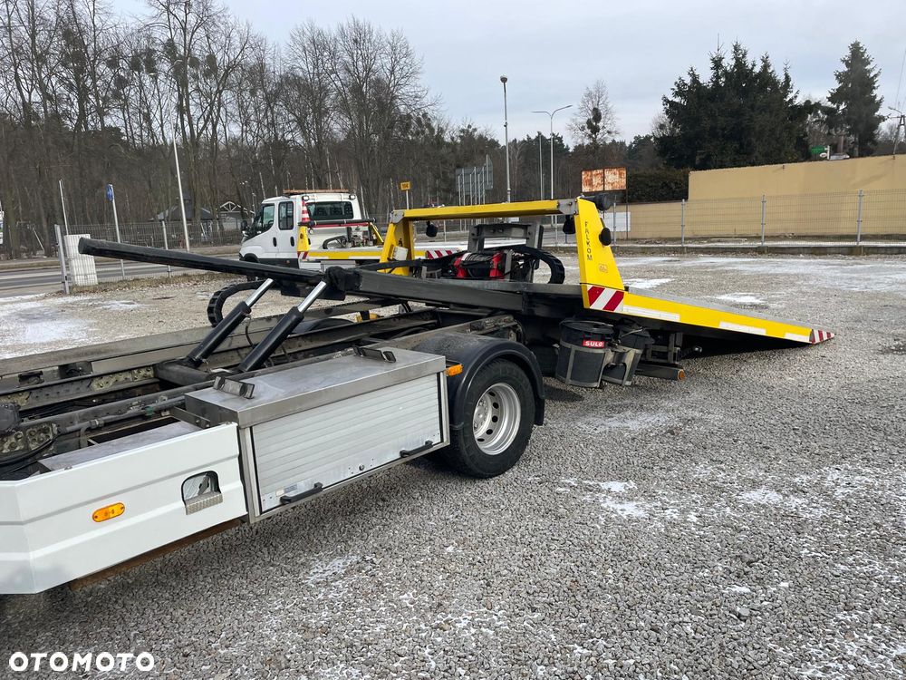 Iveco Daily 70C18 Pomoc drogowa Laweta 2017r - 9