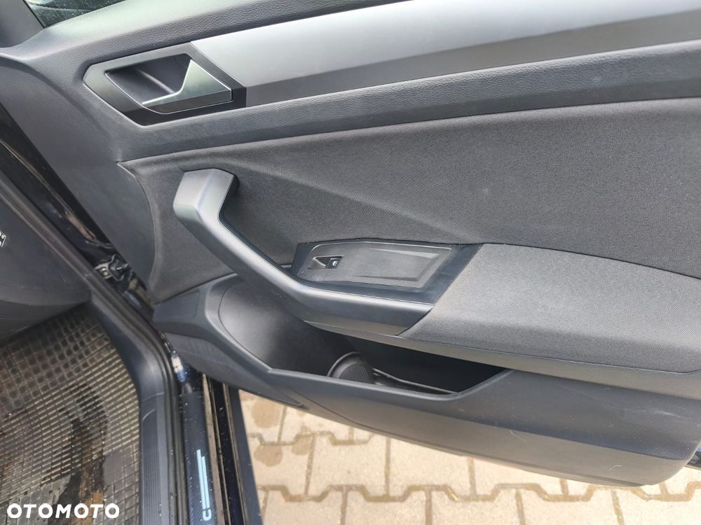 Volkswagen T-Roc 1.0 TSI OPF Life - 12