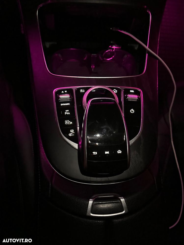 Mercedes-Benz E - 23