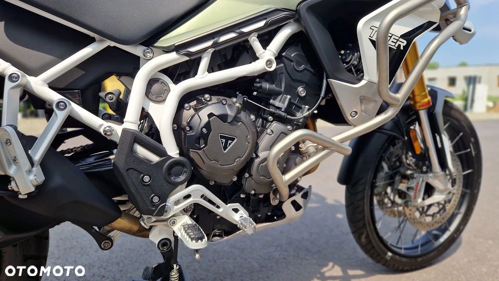 Triumph Tiger - 7