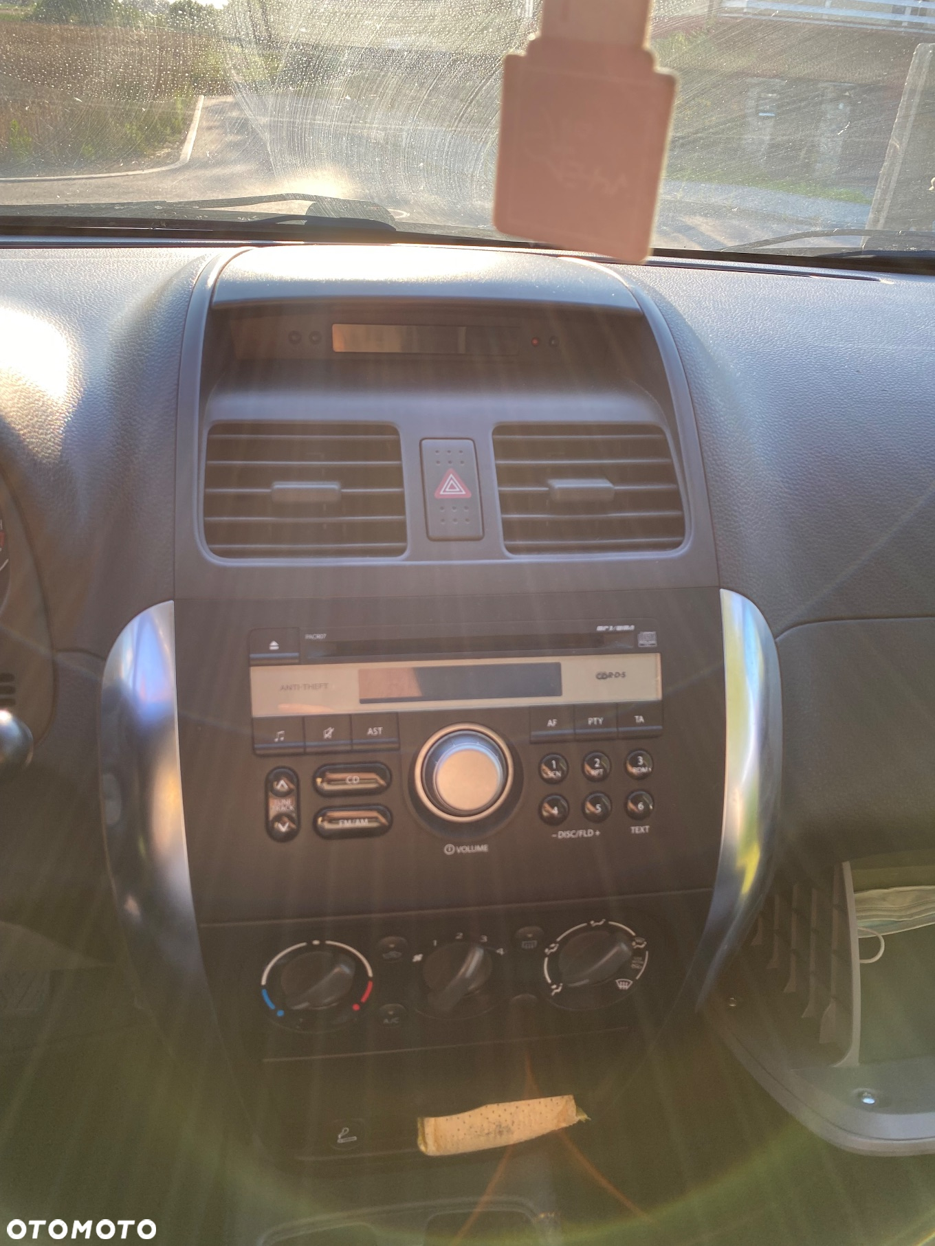 Suzuki SX4 1.6 GS / Premium 4WD - 17