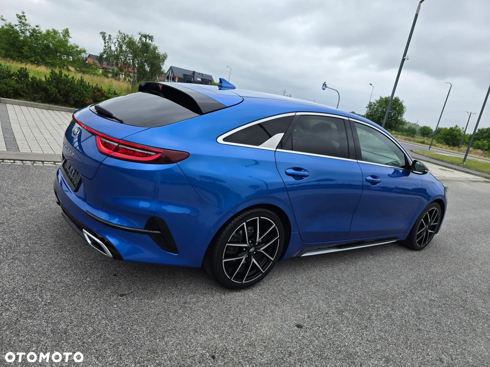 Kia ProCeed 1.6 CRDi GT Line DCT - 39
