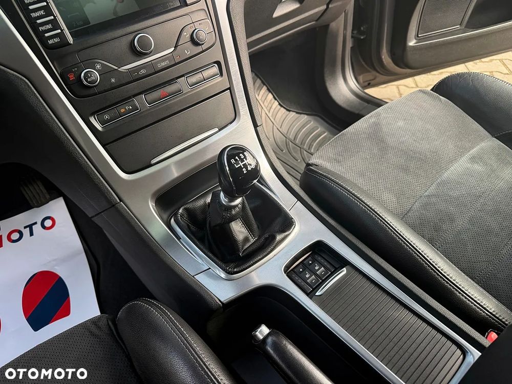 Ford Mondeo 1.6 TDCi ECOnetic Titanium - 4