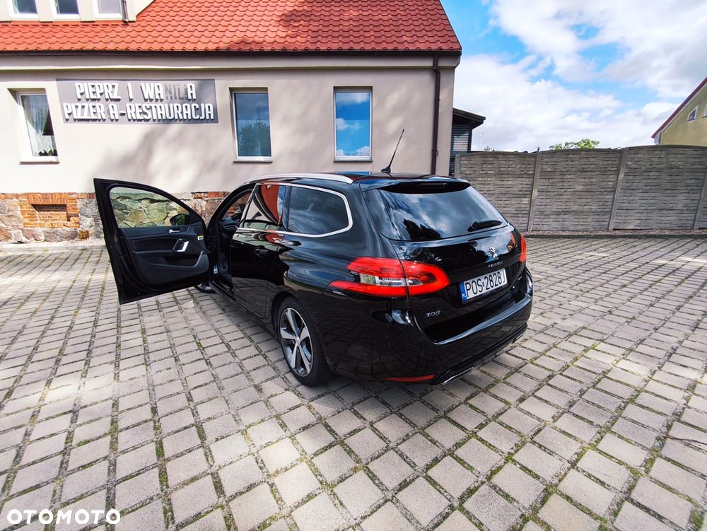 Peugeot 308 2018 photo 2