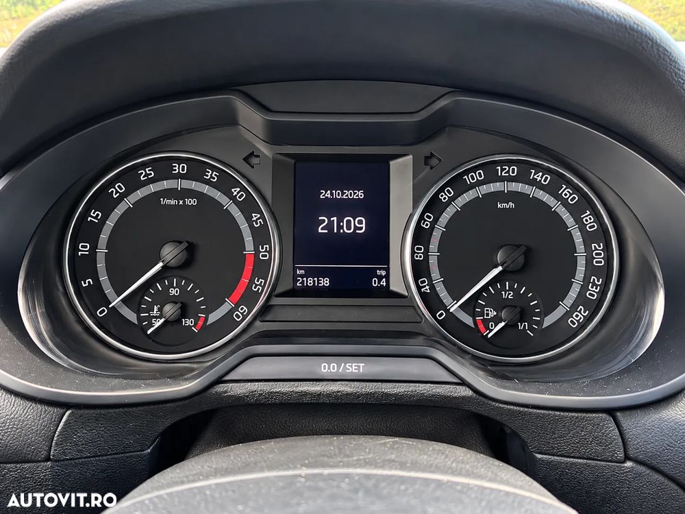 Skoda Octavia - 8