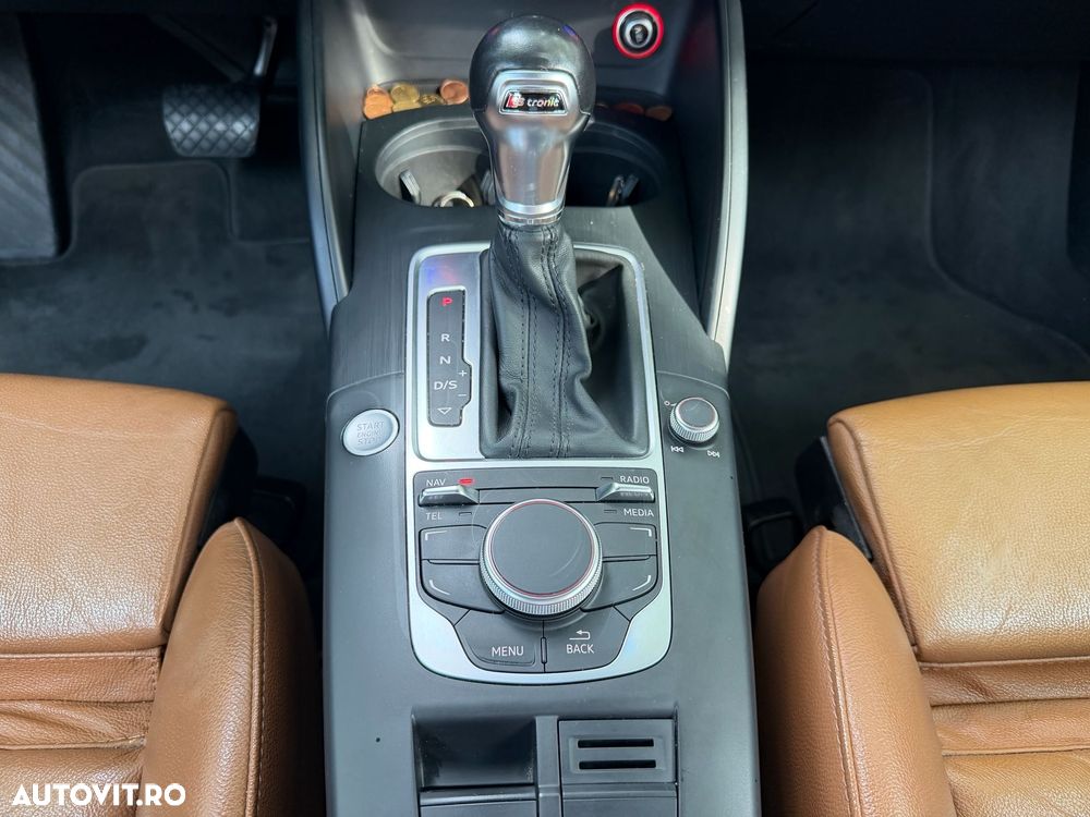Audi A3 2.0 TDI Stronic Ambiente - 16