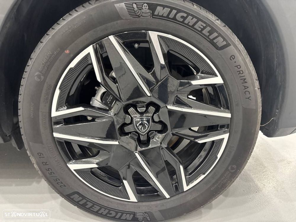 Peugeot 3008 1.2 Hybrid Allure e-DCS6 - 11
