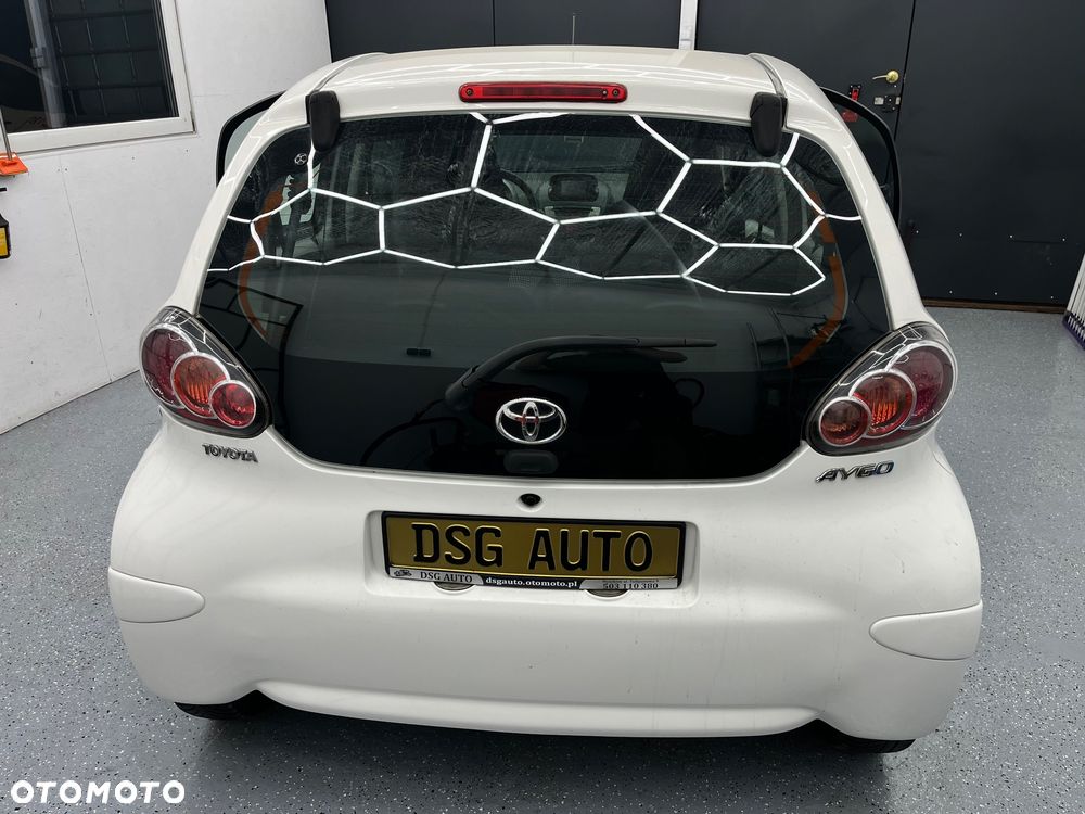 Toyota Aygo 2013 photo 5